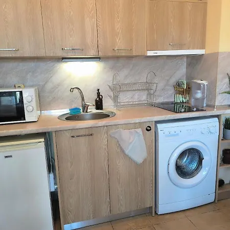 Apartment Golden Hermes, Z Basenem *