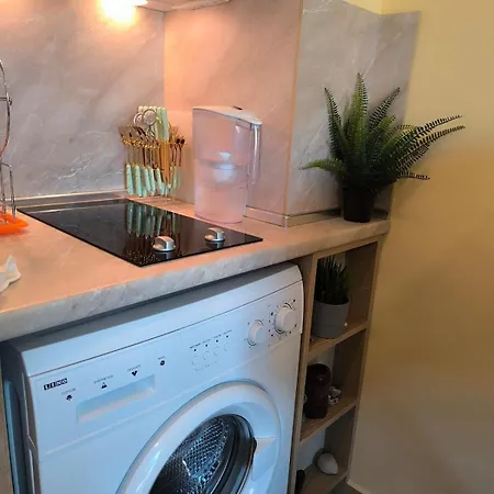 Apartment Golden Hermes, Z Basenem