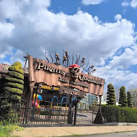 Golden Hermes, Z Basenem Appartement *